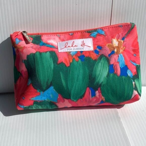 Watercolor Abstract CLINIQUE Cosmetic Bag Floral Zipper 10 x 6 x 2.5 inches - Picture 4 of 12